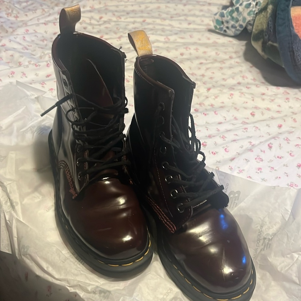 Boots 👢